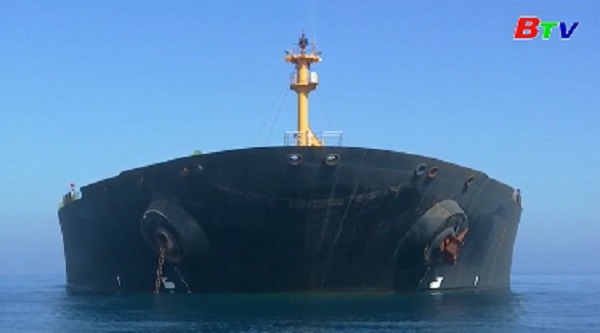 Mỹ ra lệnh bắt tàu chở dầu của Iran