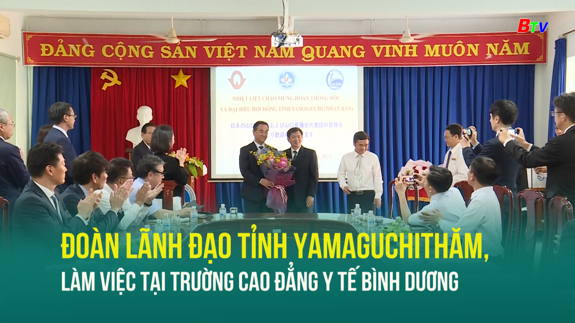 Đoàn lãnh đạo tỉnh Yamaguchi thăm, làm việc tại trường Cao đẳng Y tế Bình Dương