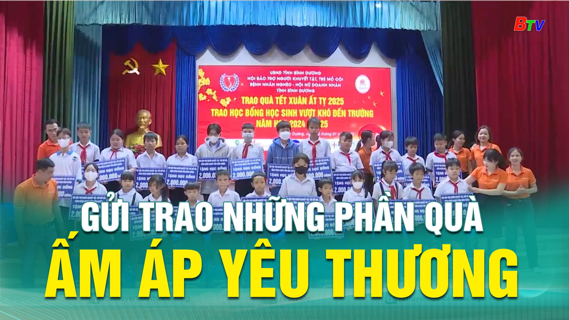 Gửi trao những phần quà ấm áp yêu thương