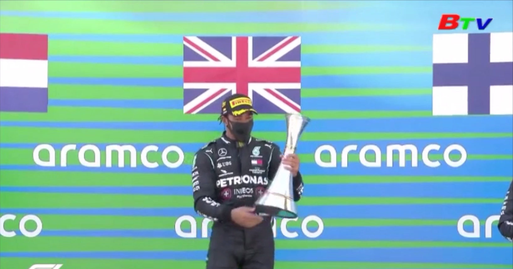 Lewis Hamilton có lần thứ 156 đứng trên bục podium