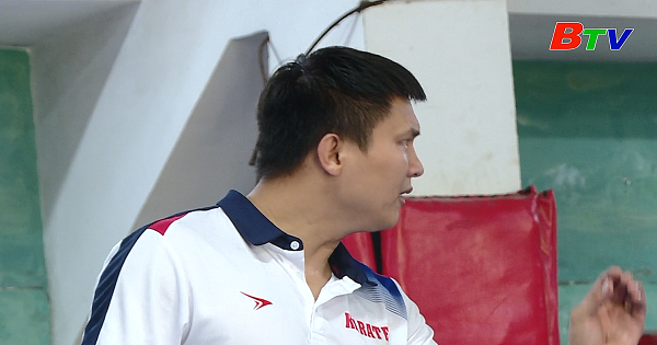 Huấn luyện viên Nguyễn Minh Phụng - Đội tuyển Karate Bình Dương
