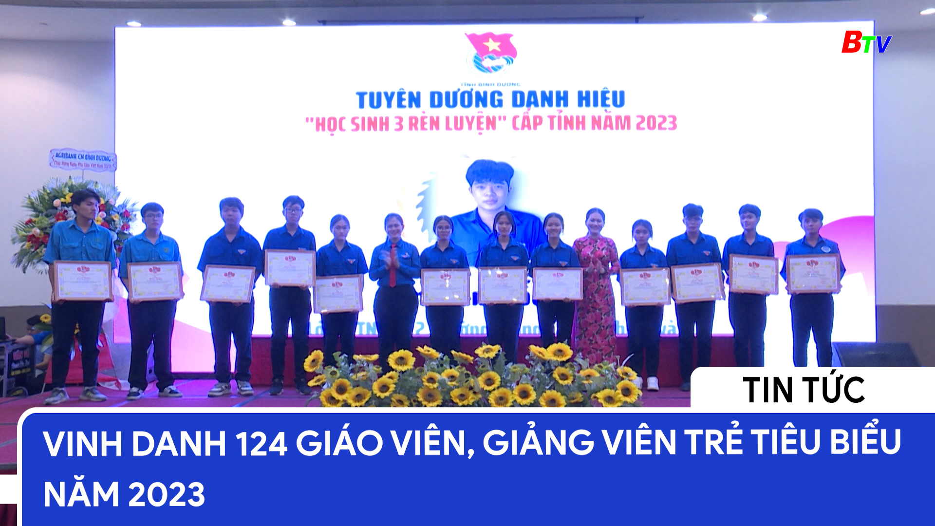 Vinh danh 124 giáo viên, giảng viên trẻ tiêu biểu năm 2023