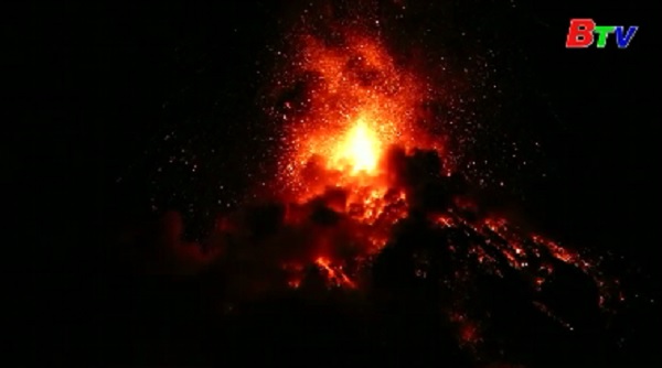 Guatemala - Núi lửa phun trào, hàng ngàn người di tản