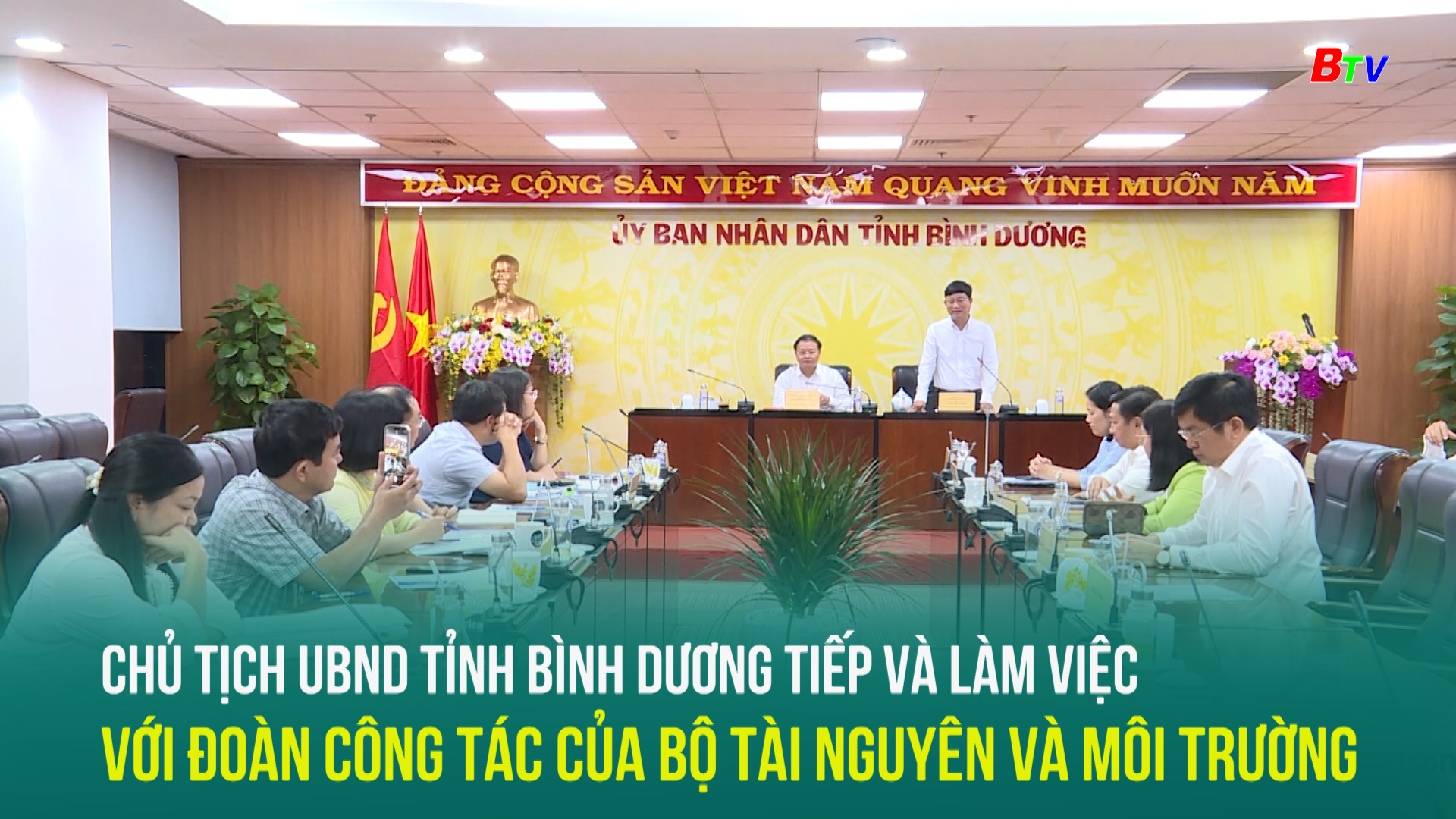 Chủ tịch UBND tỉnh Bình Dương tiếp và làm việc với Đoàn công tác của Bộ Tài nguyên và môi trường