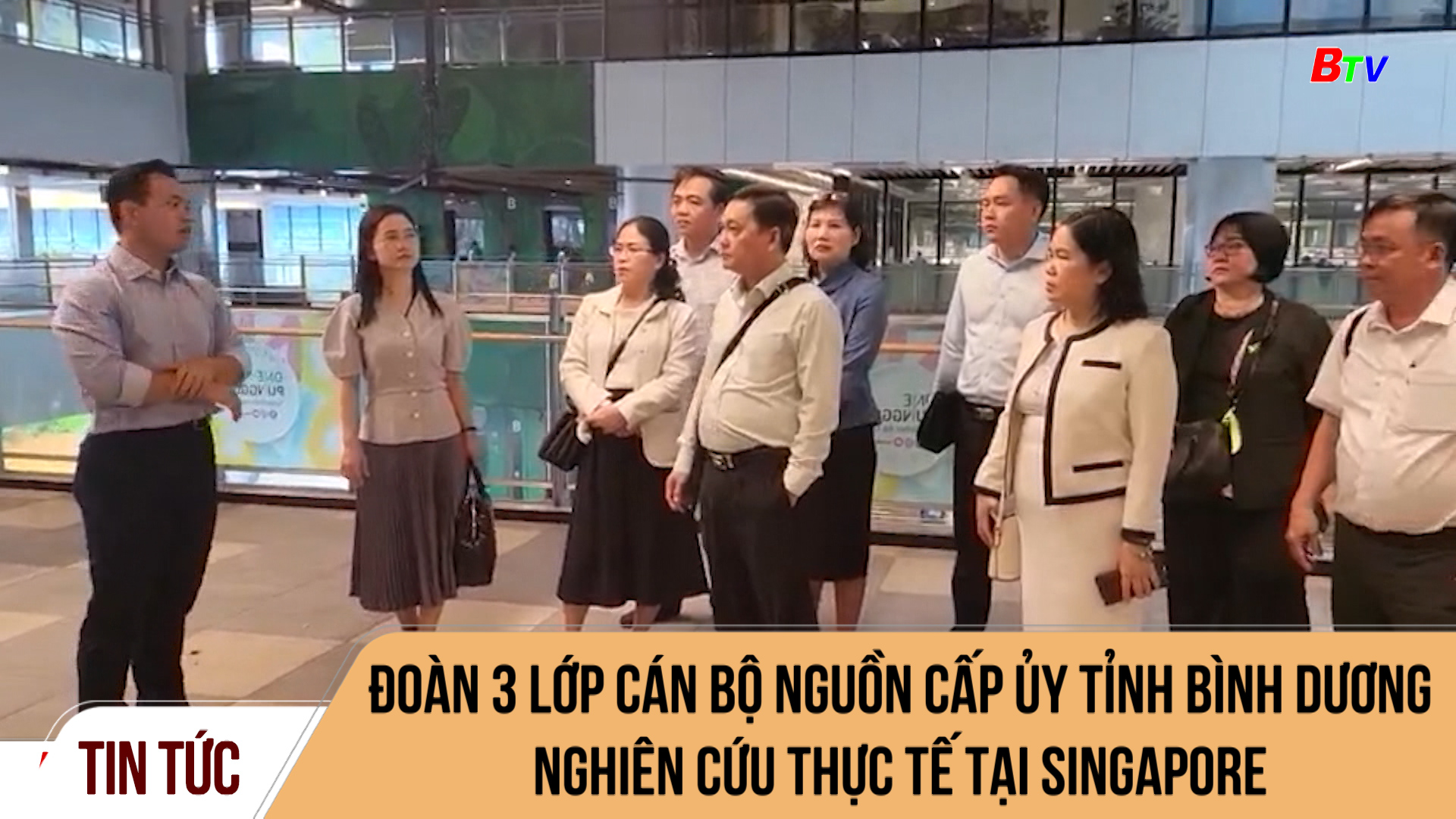 Đoàn 3 lớp cán bộ nguồn Cấp ủy tỉnh Bình Dương nghiên cứu thực tế tại Singapore