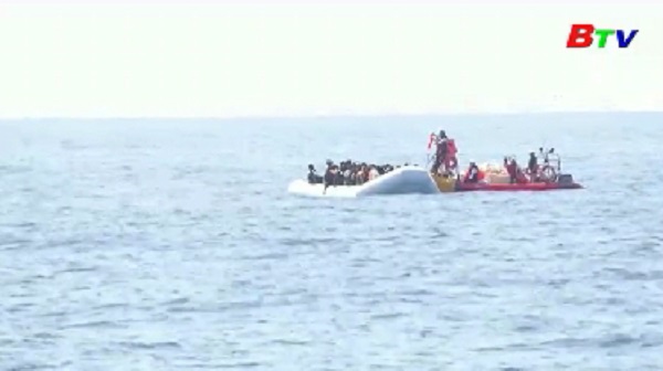 Hải quân Libya cứu nhiều người di cư trên biển