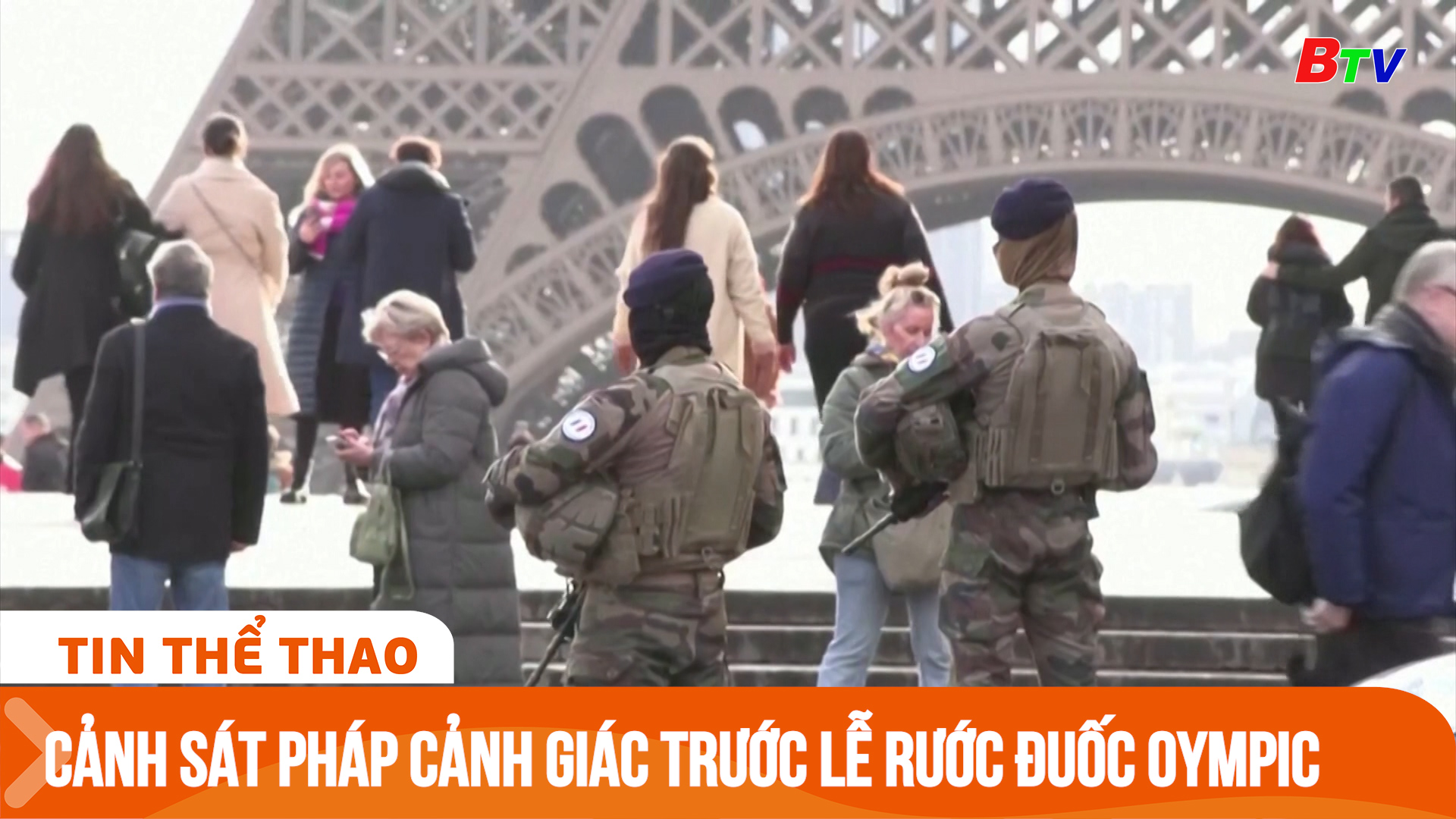 Cảnh sát Pháp cảnh giác cao độ trước lễ rước đuốc Oympic Paris 2024 | Tin Thể thao 24h