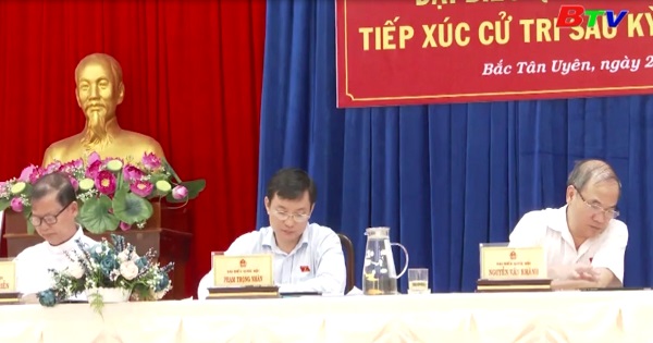 Đại biểu Quốc hội tỉnh bình Dương tiếp xúc cử tri sau kỳ họp thứ 9, khóa XIV