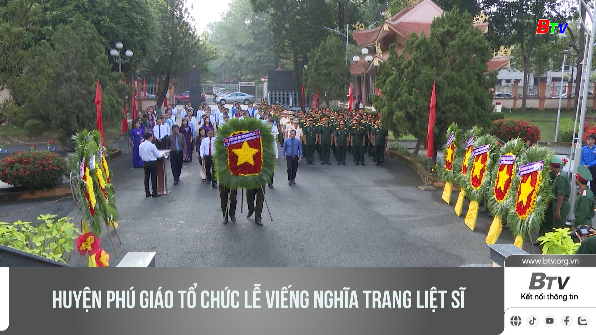 Huyện Phú Giáo tổ chức lễ viếng nghĩa trang liệt sĩ