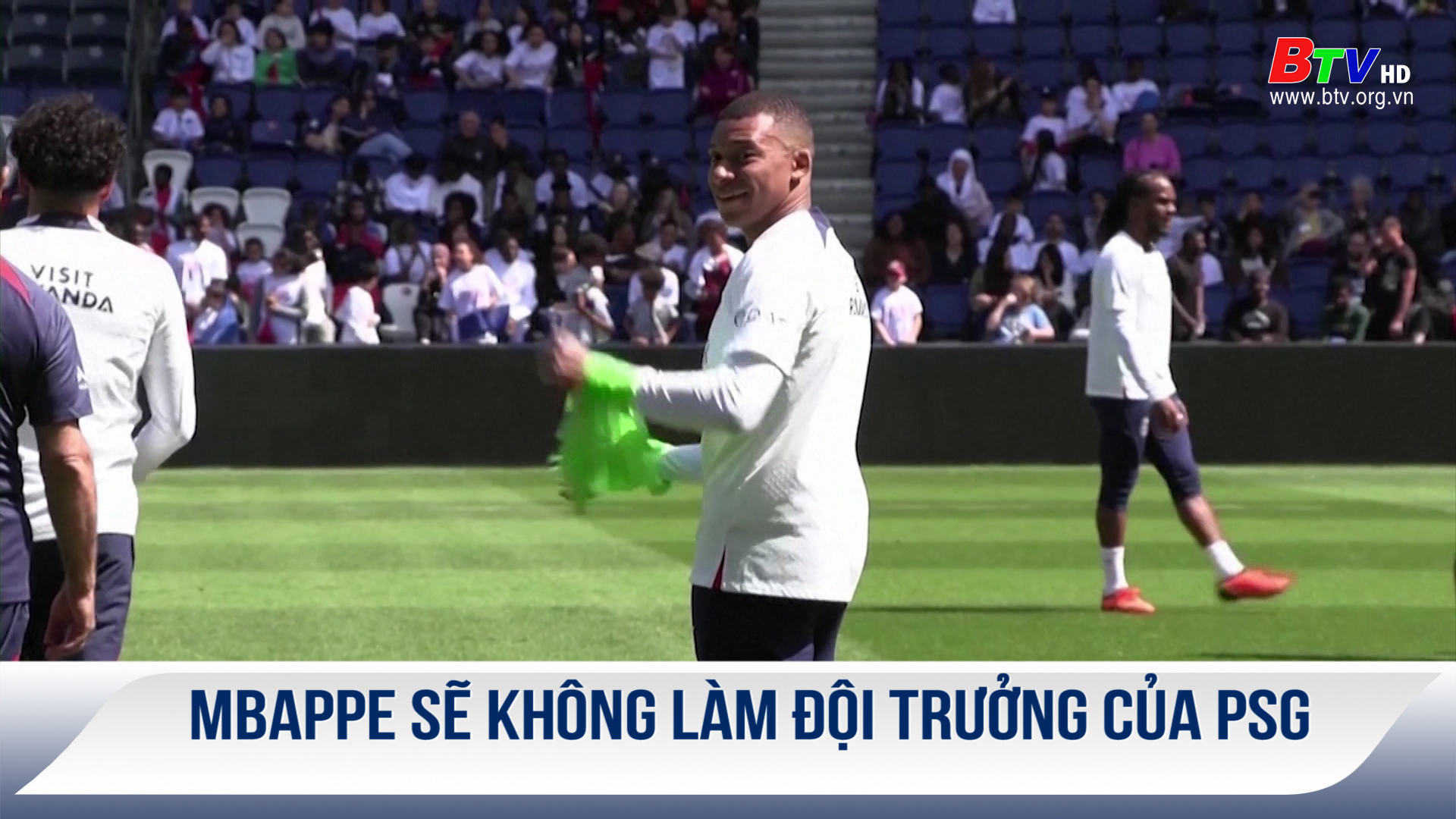 Mbappe sẽ không làm đội trưởng của PSG