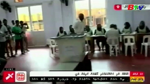 Ứng cử viên đối lập bất ngờ giành chiến thắng trong cuộc bầu cử tổng thống Maldives
