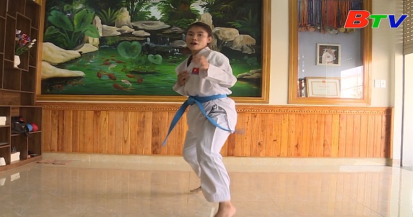 Võ sư Lê Thị Hồng -  Đội tuyển Karate Bình Dương