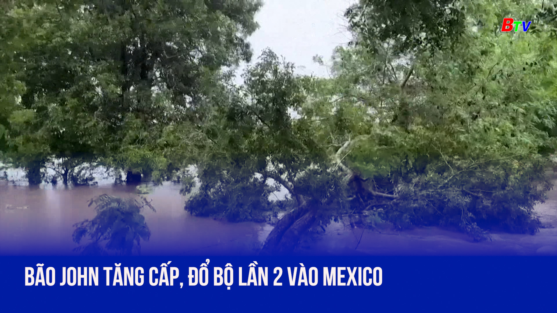 Bão John tăng cấp, đổ bộ lần 2 vào Mexico