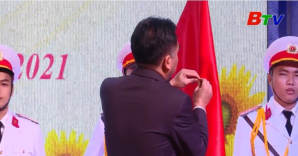 Huyện Bàu Bàng đón nhận Huân chương Lao động Hạng Nhất 