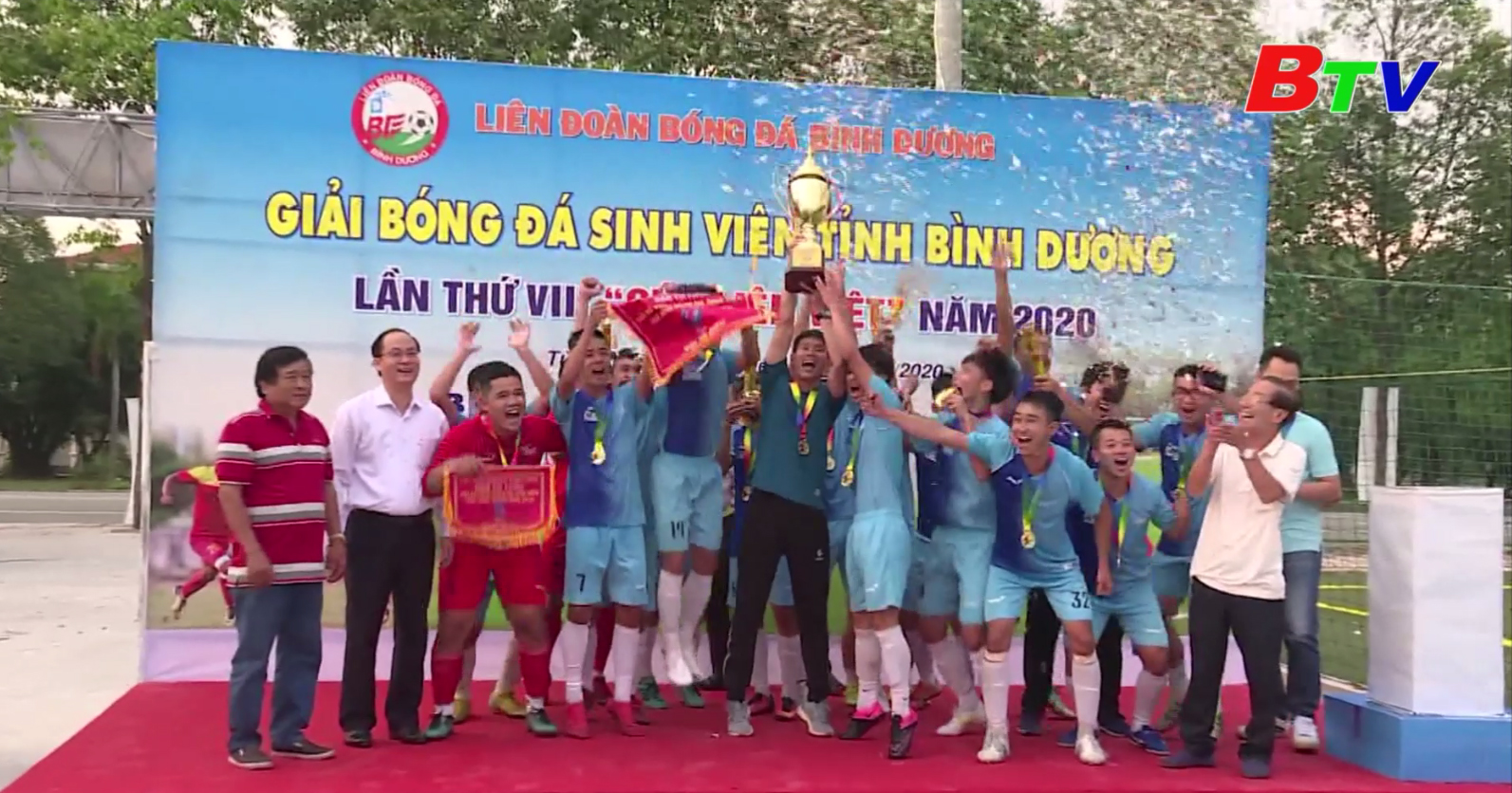 Đại học Thủ Dầu Một bảo vệ thành công chức vô địch Giải bóng đá sinh viên tỉnh Bình Dương năm 2020
