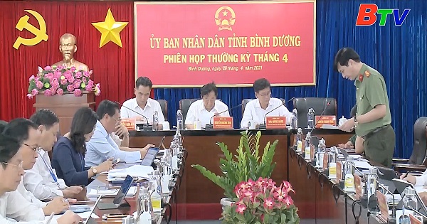 UBND tỉnh họp phiên thường kỳ tháng 4/2021