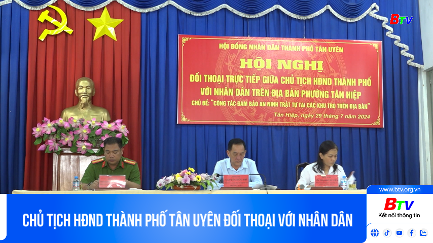 Chủ tịch HĐND thành phố Tân Uyên đối thoại với nhân dân