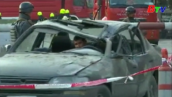 Đã có ít nhất 95 người thiệt mạng trong vụ nổ bom xe ở Kabul